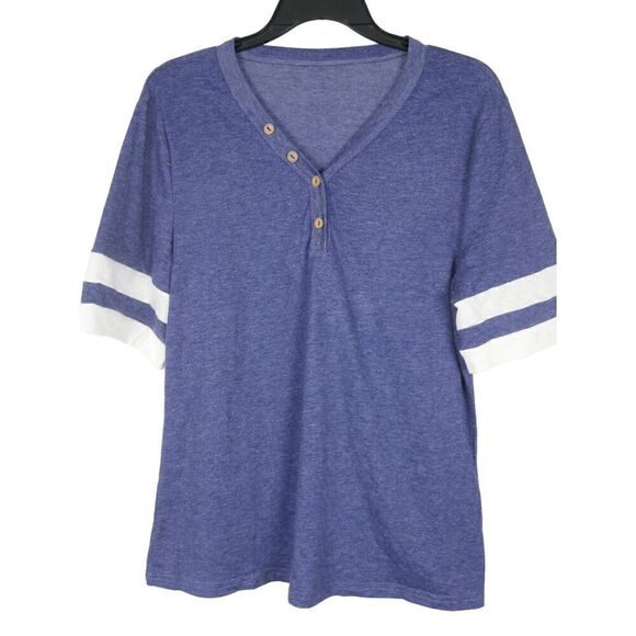 Floral Blooming Women's V-neck Button accent T-shirt L - Picture 1 of 8